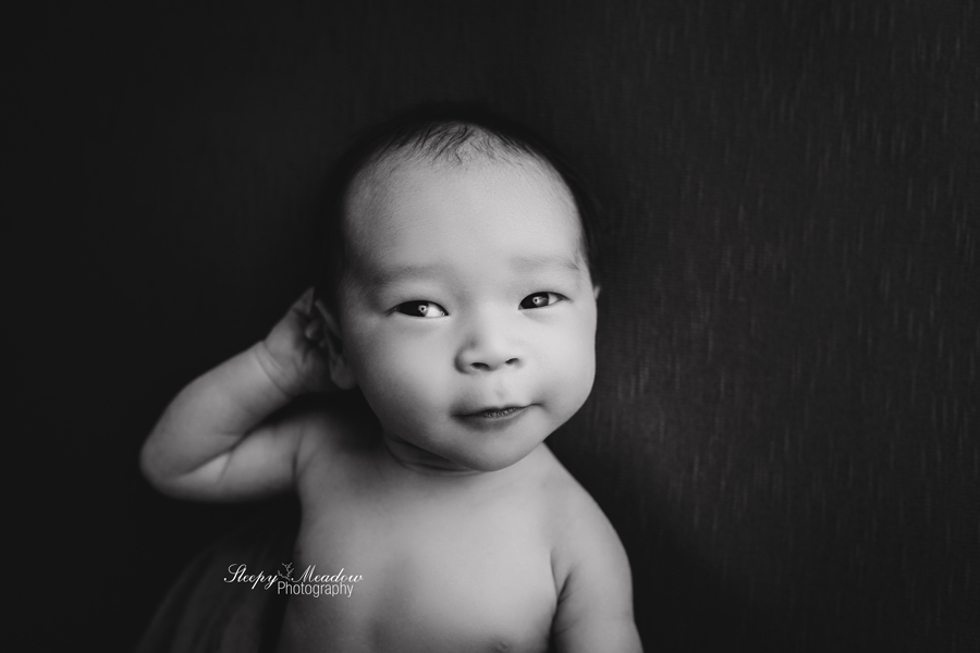 Amazing baby picture taken during Julian's newborn session in Milwaukee.