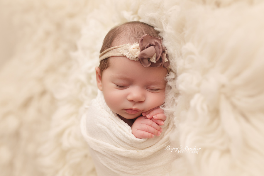 BABY POSES ON CREAM FLOKATI | BY SLEEPY MEADOW PHOTOGRAPHY | WAUKESHA NEWBORN PHOTOGRAPHER