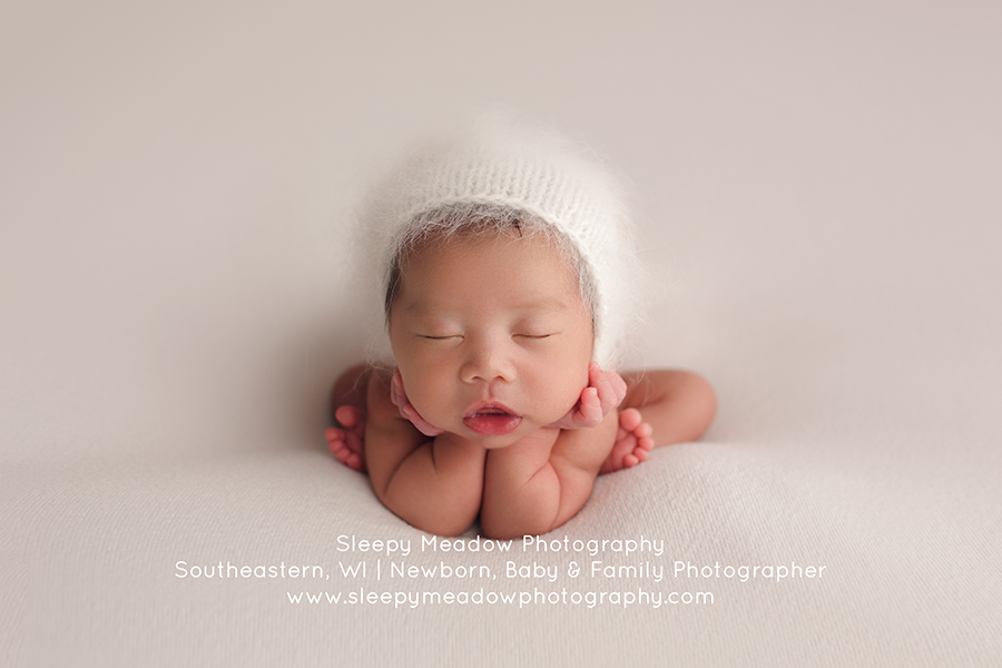 Froggy pose by newborn photographer Sleepy Meadow Photography of Cedarburg Wisconsin.
