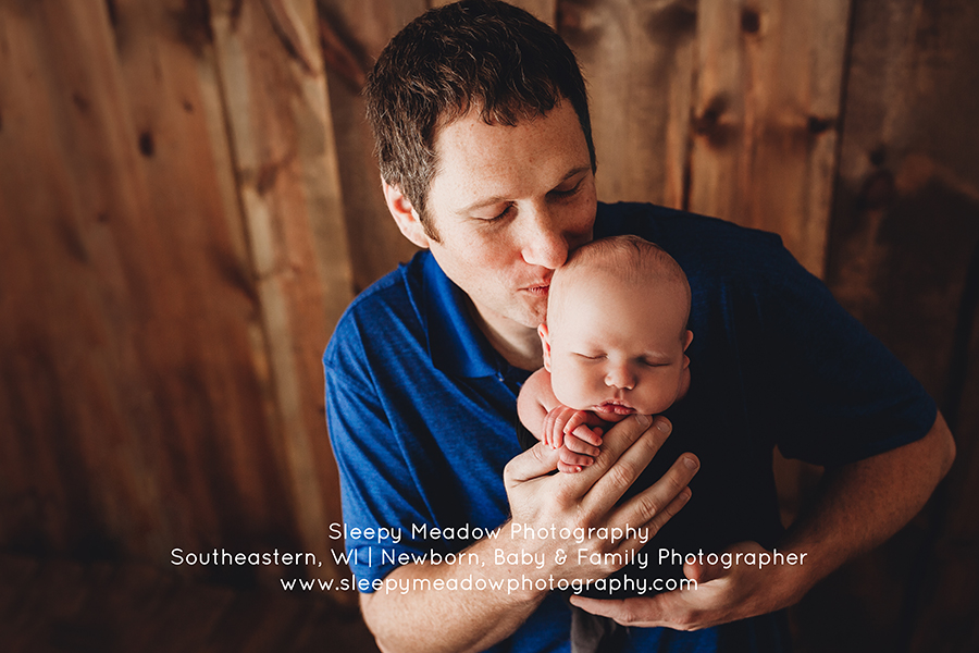 dad & son newborn pictures | Newborn Photography Milwaukee