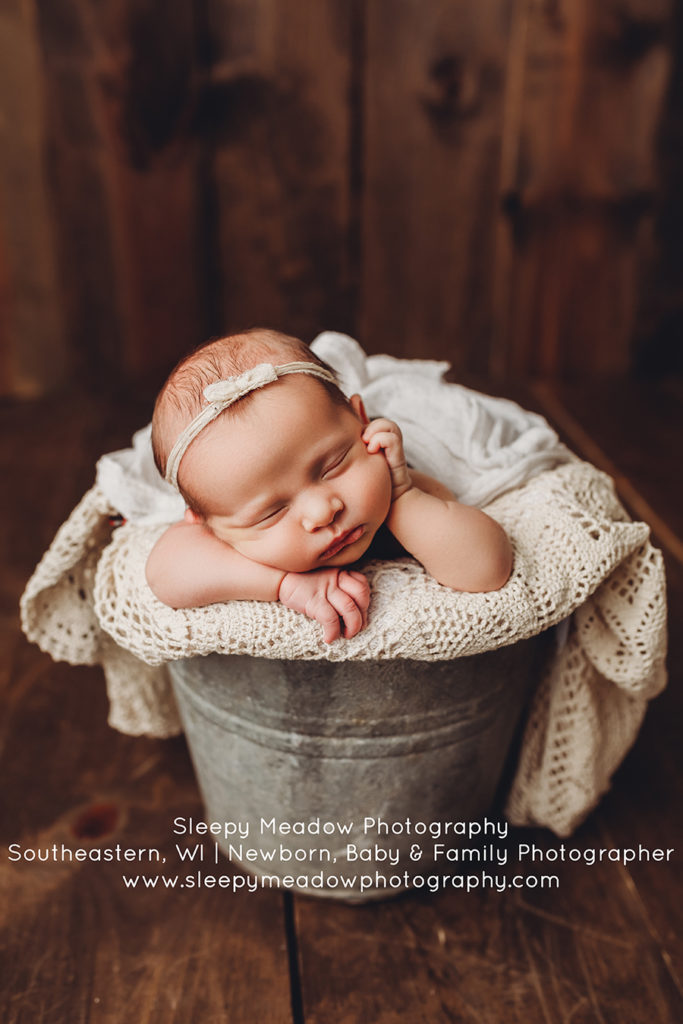 baby in a bucket | Oconomowoc Baby Photographer