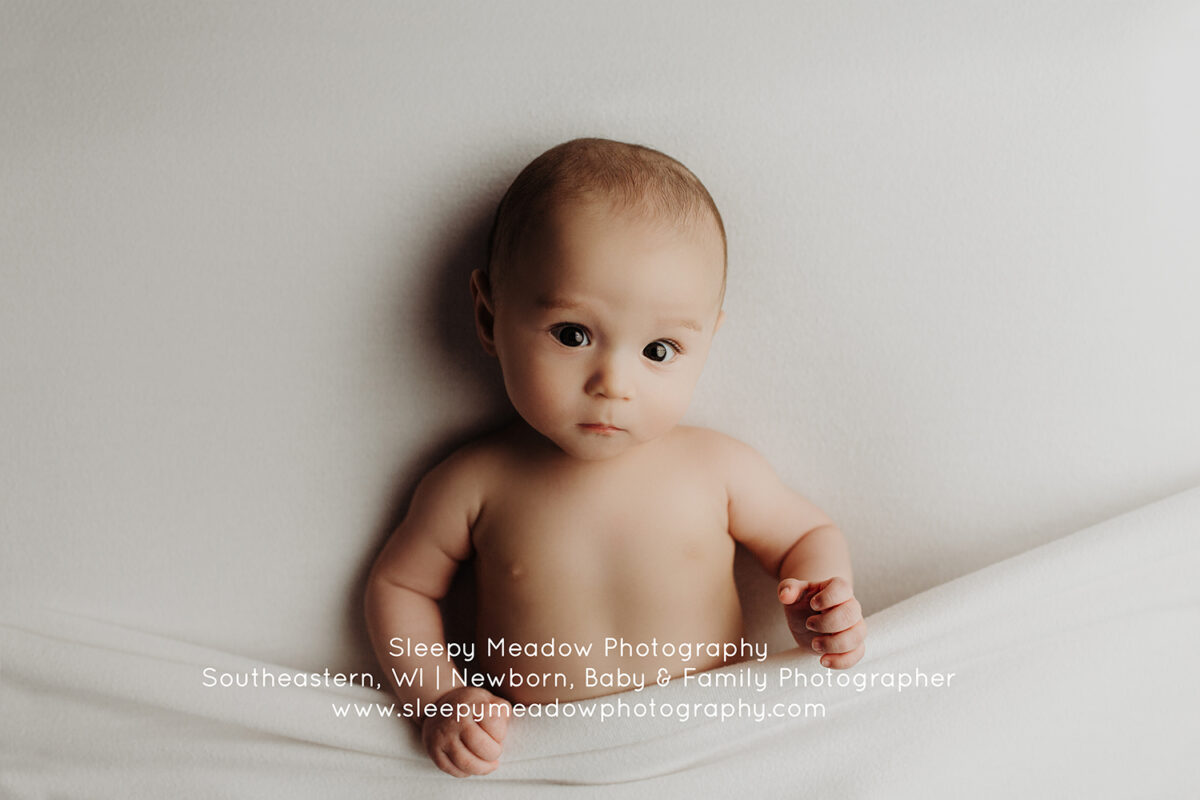 LUKA – 4 MONTHS OLD | MILWAUKEE, WI BABY PHOTOGRAPHER