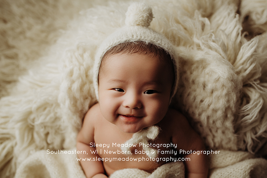 Hmong baby picture | milwaukee photo shoot