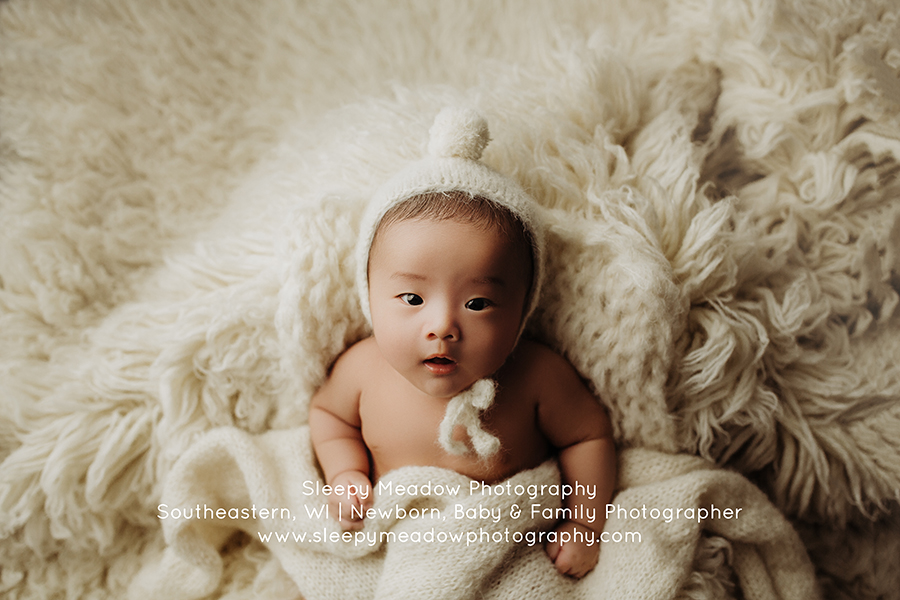 Adorable hmong baby boy | Milwaukee newborn photographer